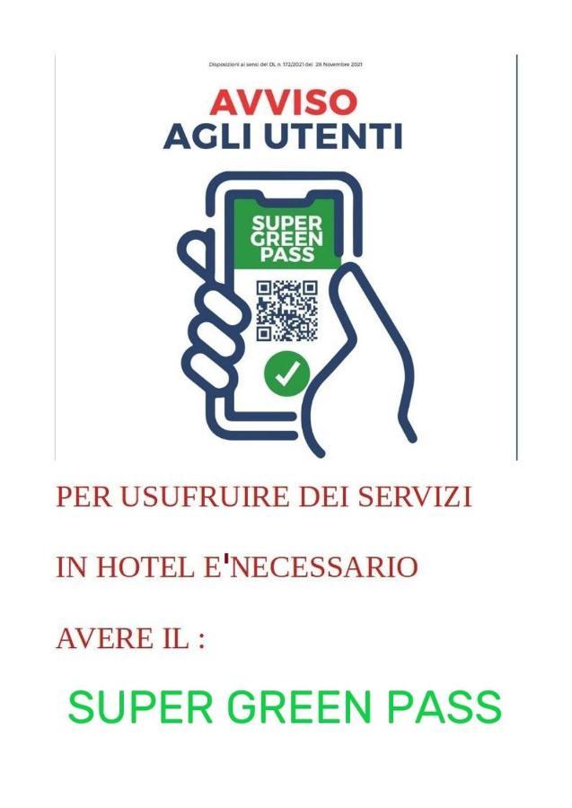 Hotel La Milanese Pietra Ligure Luaran gambar