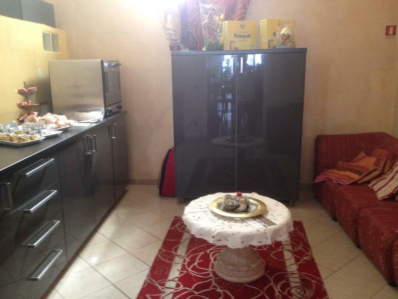 Hotel La Milanese Pietra Ligure Luaran gambar
