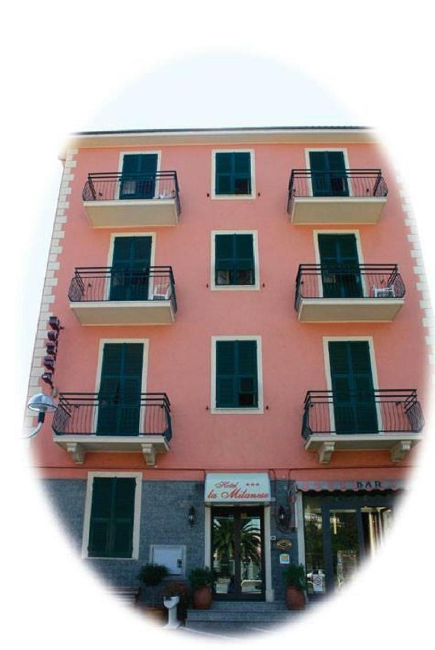 Hotel La Milanese Pietra Ligure Luaran gambar