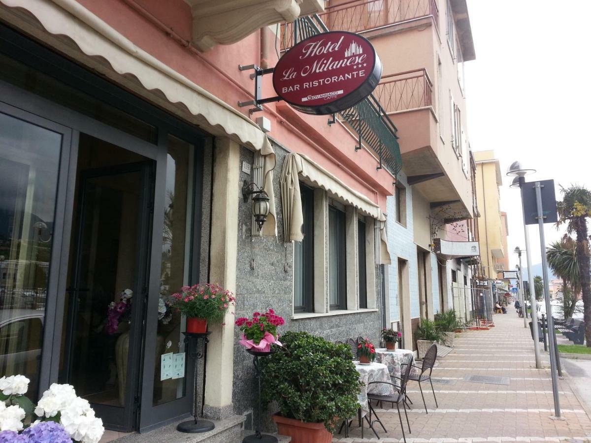 Hotel La Milanese Pietra Ligure Luaran gambar